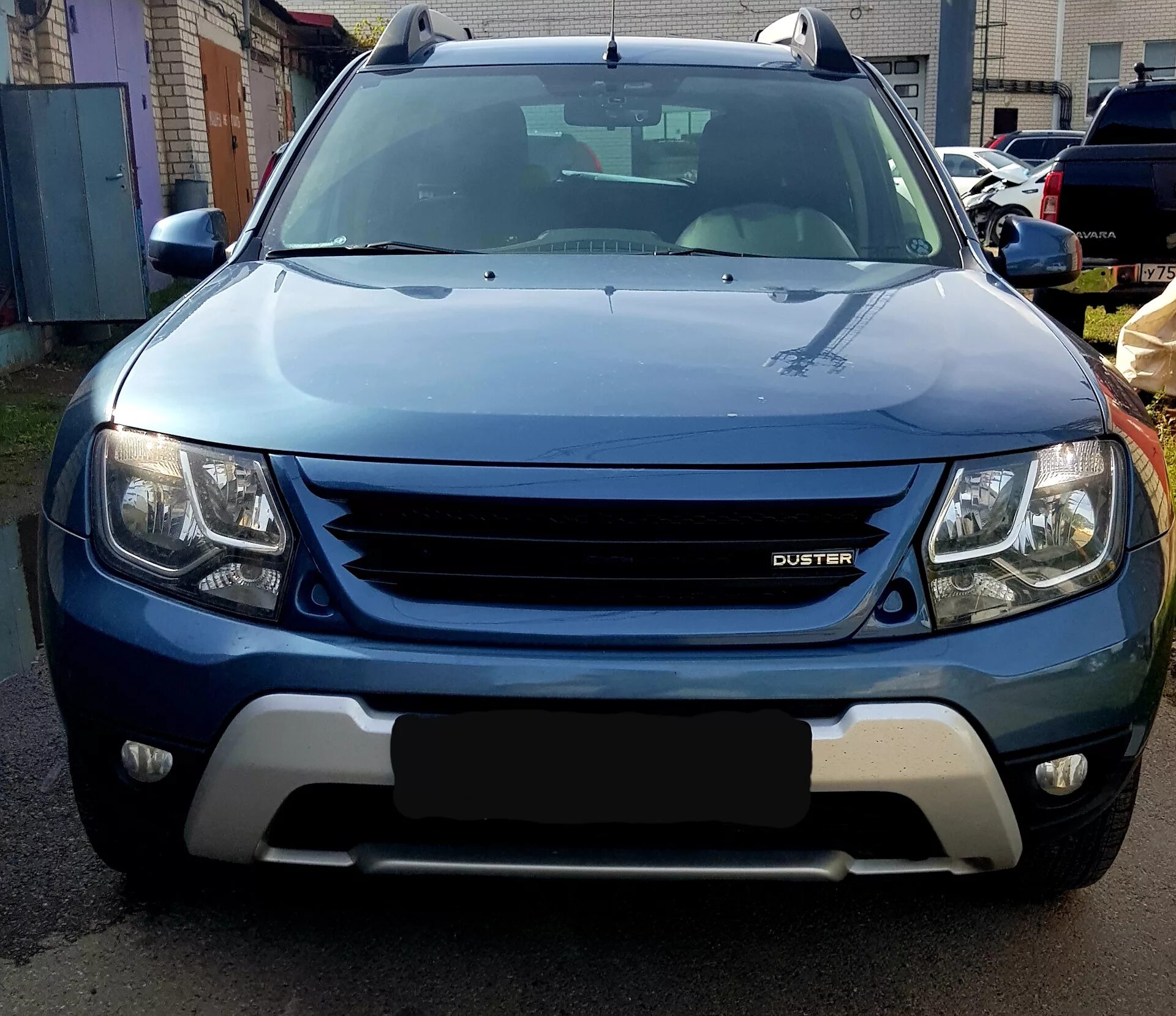 Купить решетку радиатора дастер тюнинг Новая решетка радиатора - Renault Duster (1G), 2 л, 2016 года тюнинг DRIVE2