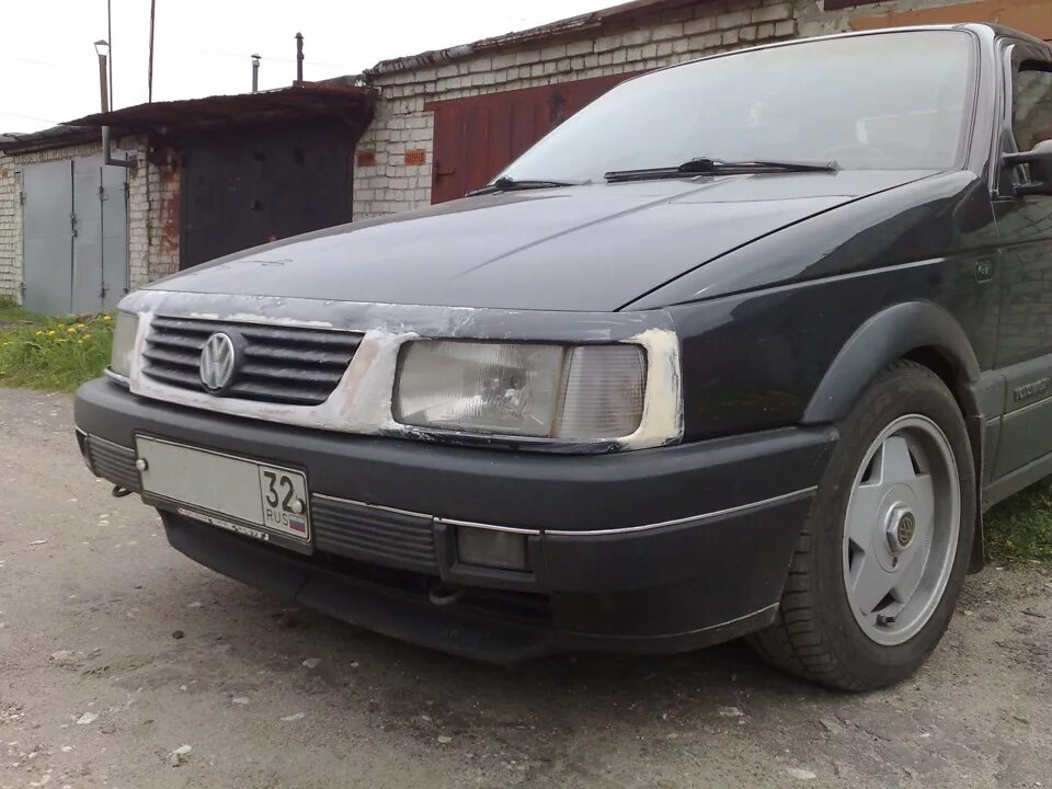 Купить решетку радиатора пассат б3 в тюнинге Лыжа с решеткой от Б4. - Volkswagen Passat B3, 1,8 л, 1990 года стайлинг DRIVE2