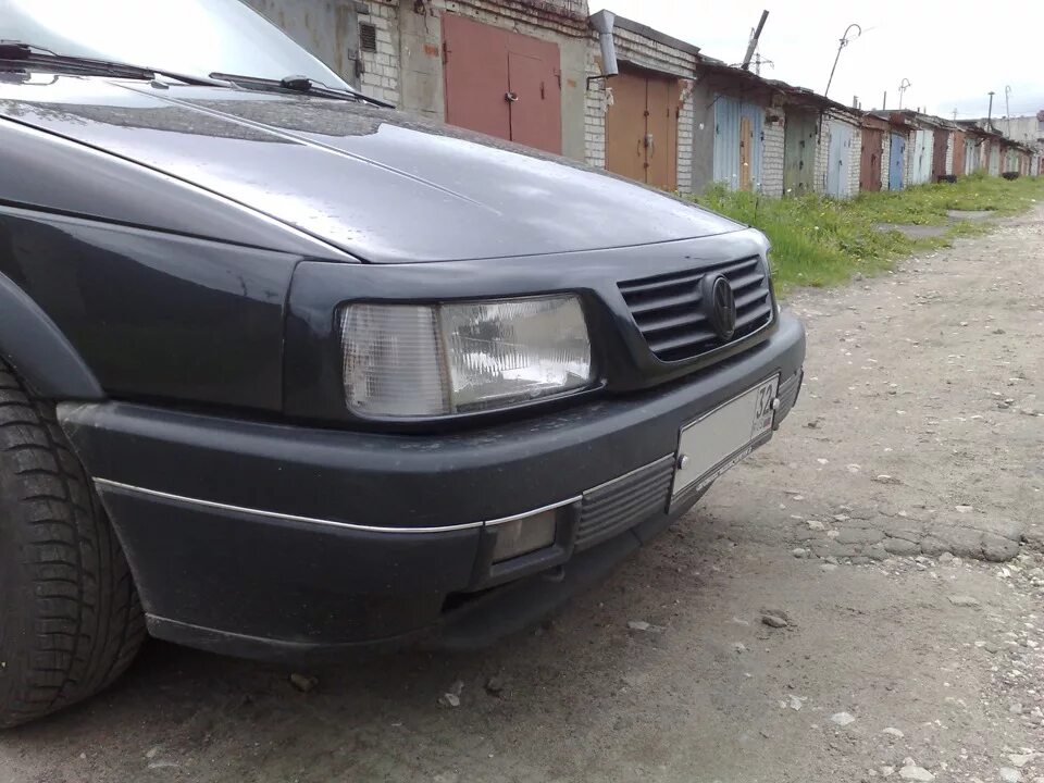 Купить решетку радиатора пассат б3 в тюнинге Лыжа с решеткой от Б4. - Volkswagen Passat B3, 1,8 л, 1990 года стайлинг DRIVE2