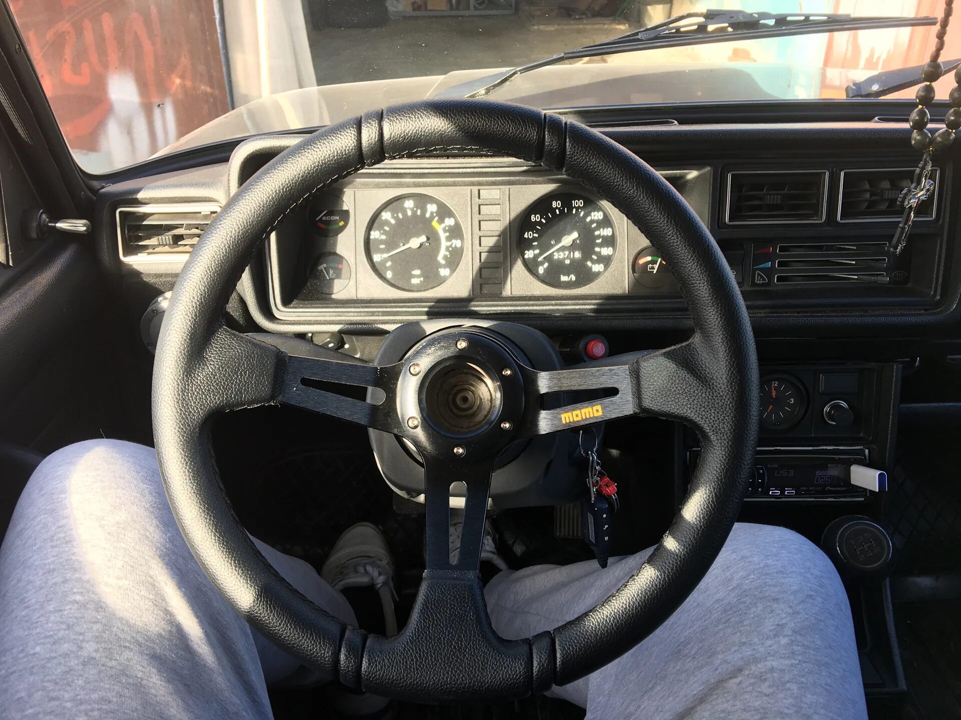 Купить руль на 2107 тюнинг Руль момо - Lada 21074, 1,6 л, 2010 года аксессуары DRIVE2