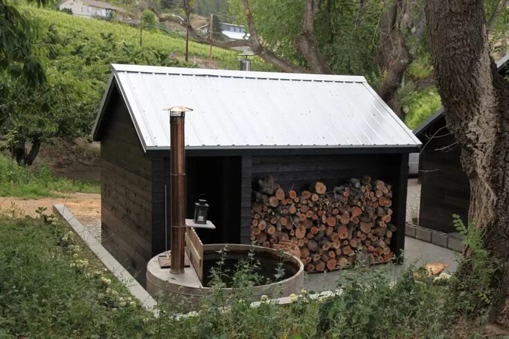 Купить самодельную баню Wood-burning sauna and Snorkel tub in Naramata, BC, Canada. It’s surrounded by a