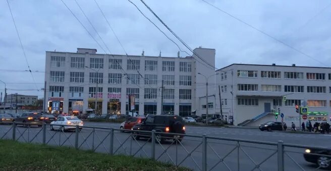 Лесная кантемировская ул 25 санкт петербург фото Центр коммерческой недвижимости лзто, бизнес-центр, Кантемировская улица, 39, Са