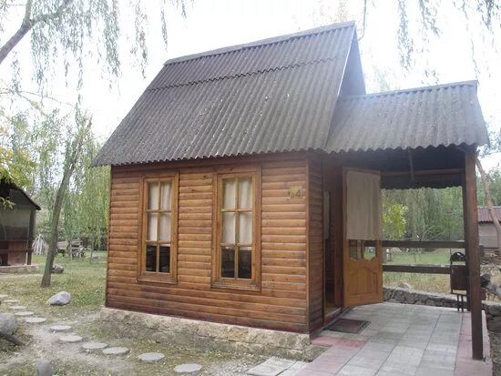 Лесная поляна грозный фото среди деревьев разбросаны домики ресторана - Picture of Lesnaya Polyana, Grozny 