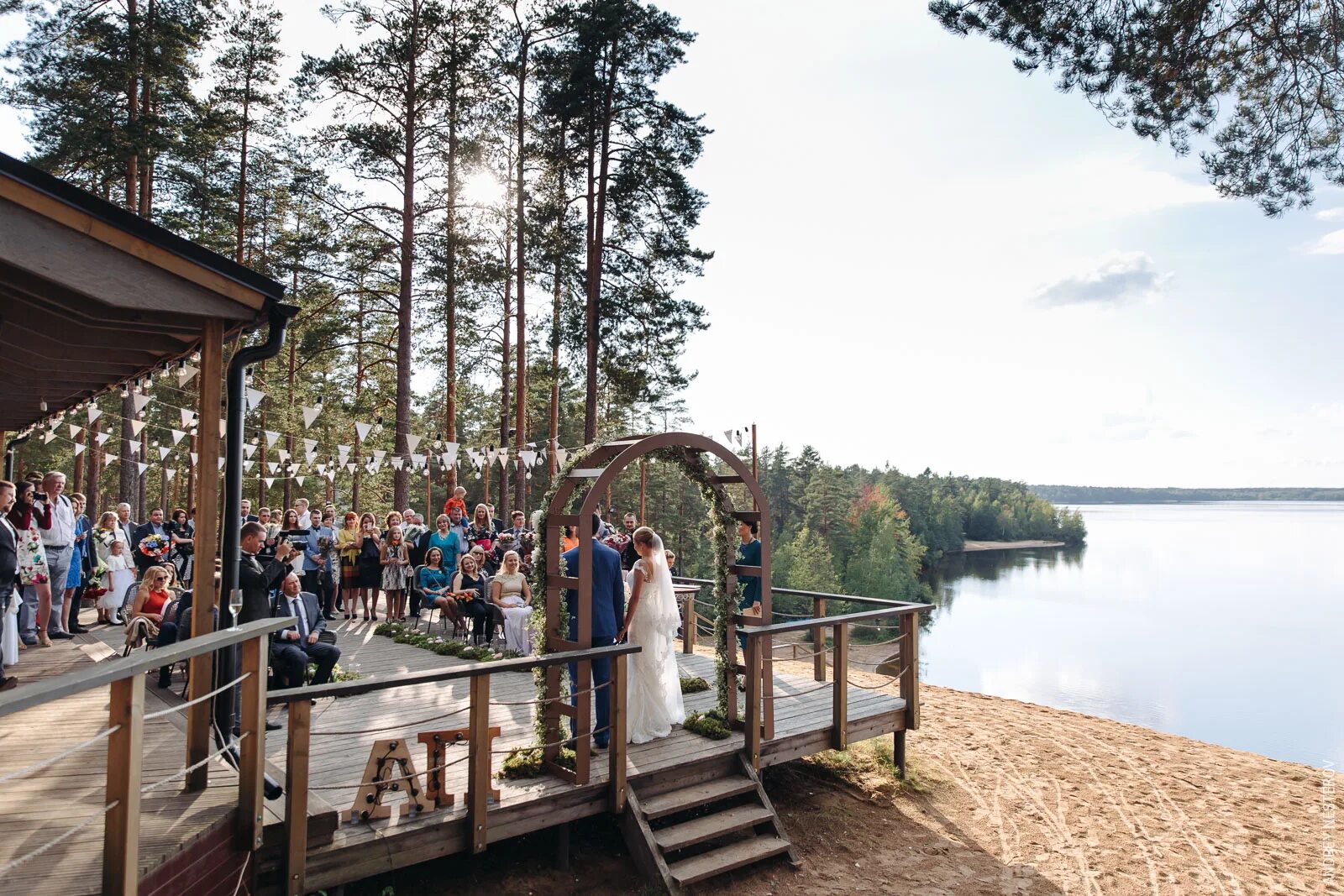 Лесная рапсодия фото Первые фото со свадьбы Ани и Паши в Лесной рапсодии