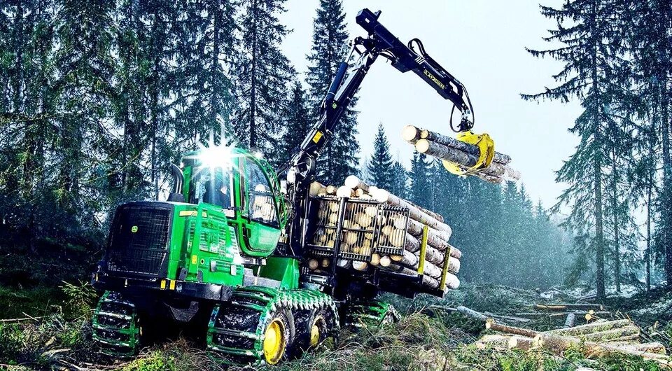 Лесная техника фото John Deer - удмурдским лесорубам Журнал СпецТехника и Коммерческий Транспорт