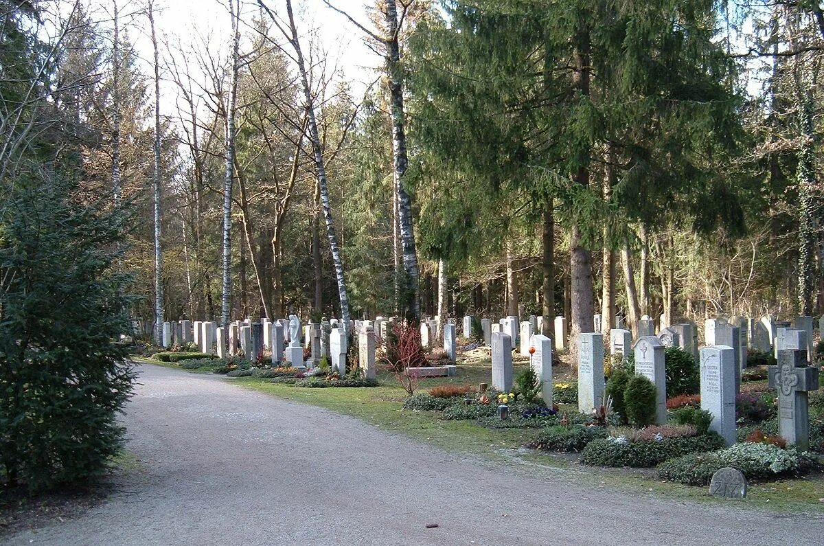 Лесное кладбище фото File:Waldfriedhof 1.JPG - Wikipedia