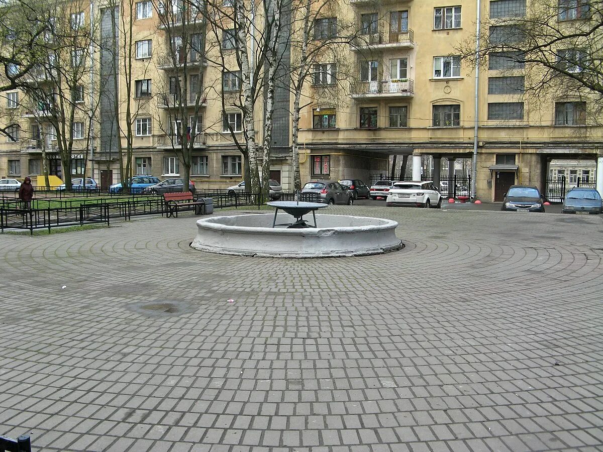 Лесной двор ул благининой 2а фото Файл:Лесной 61, двор.jpg - Википедия