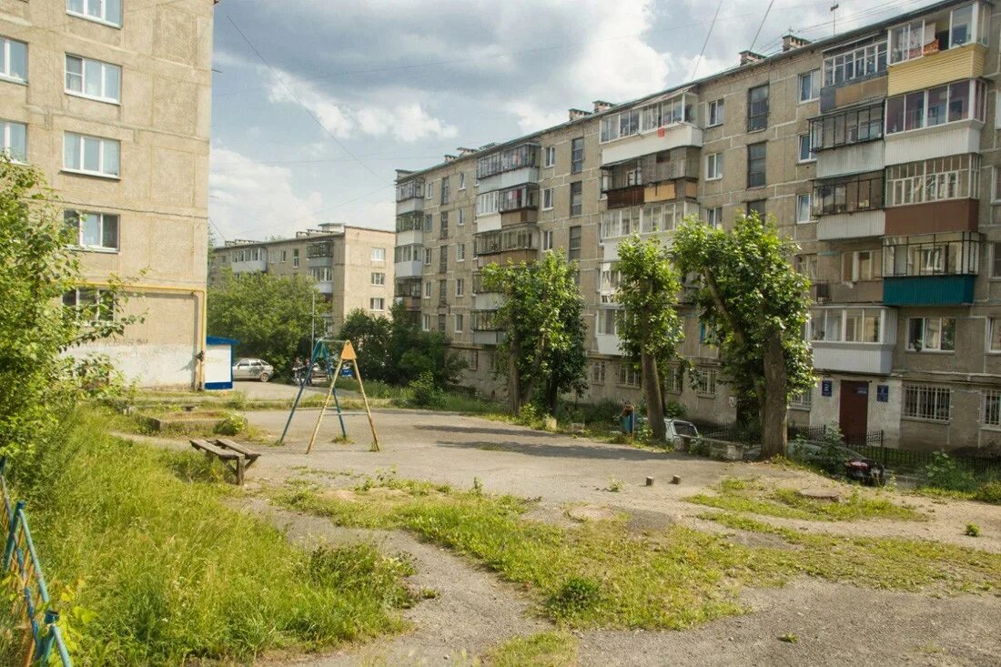 Лесной двор ул благининой 2а фото Как улучшить свой двор: 10 непростых шагов - Teletype