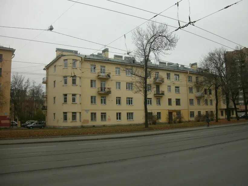 Лесной проспект фото Лесной пр. 34/36к4 - Лесной пр. 34/36к1-34/36к4 - Южное шоссе 45к3, 47к4 и 53к4 