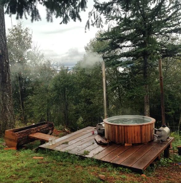 Лесные бани фото hot tub Hot tub backyard, Hot tub landscaping, Diy hot tub