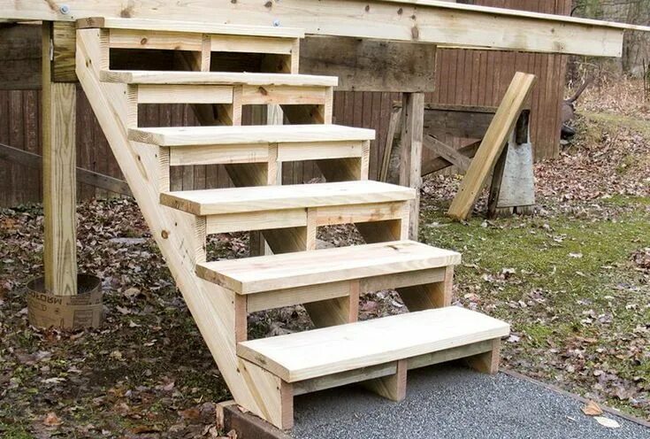 Лестница дом дача своими руками Build Deck Stairs Pre Cut Stringers Deck stairs, Stairs design, Stairs stringer