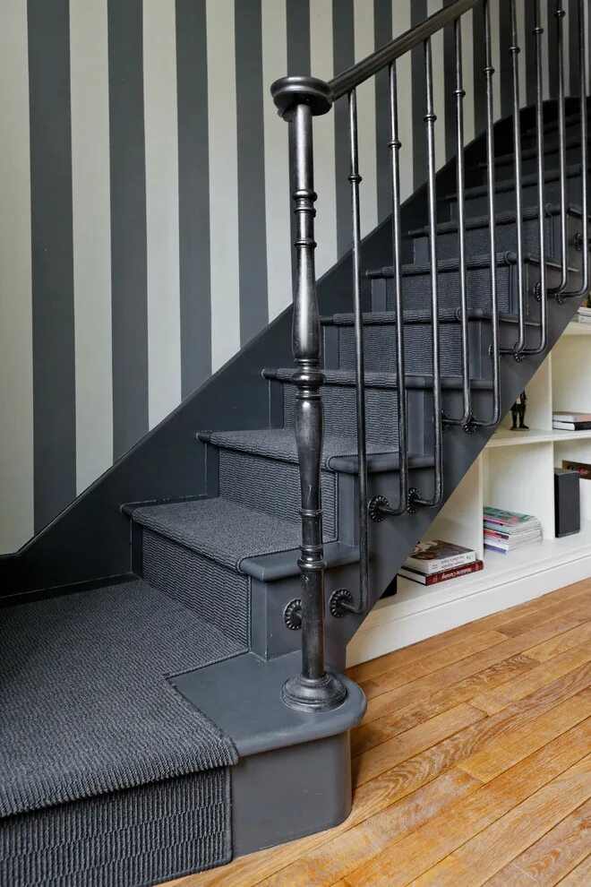Лестница фото серый цвет APPARTEMENT PARISIEN 1 - Классический - Лестница - Париж - от эксперта Agence Co
