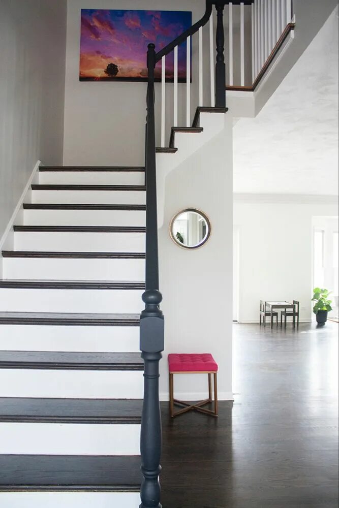 Лестница фото серый цвет Home Tour Benjamin moore grey owl, Home, Paint colors for living room