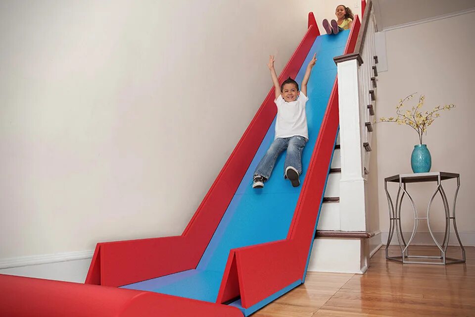 Лестница горка фото Kit Transforms Your Staircase Into a Slide