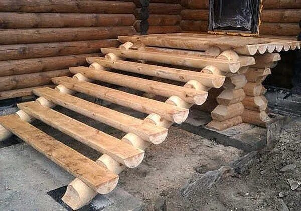 Лестница из бревна на крыльцо фото лестница из пол бревна . Долговечная конструкция ! 2013 Пиломатериалы из Сибири 