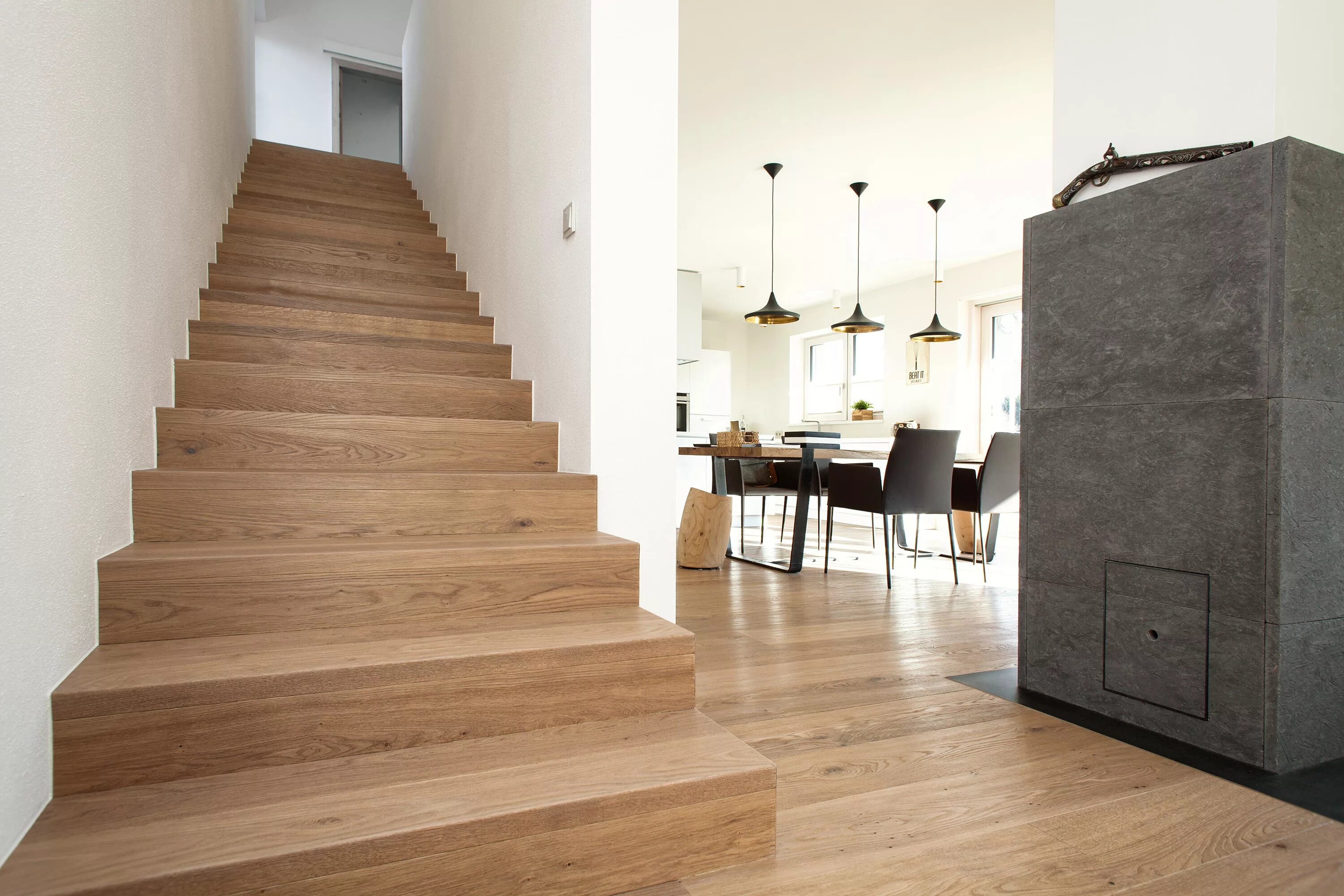 Лестница из ламината фото в интерьере STAIRS MODERN - Staircase systems from Trapa Architonic