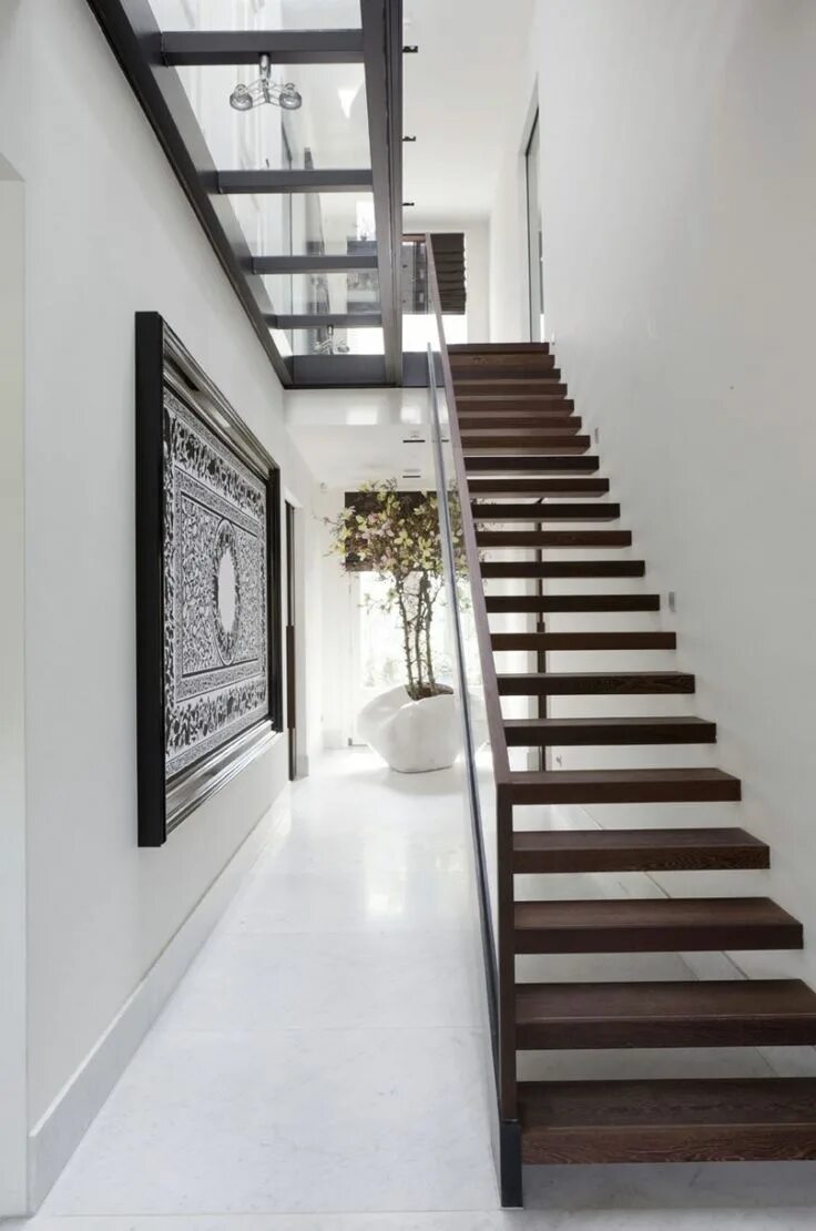 Лестница коридор фото Manor by the River by Remy Meijers Interior stairs, Staircase design, Stairs des