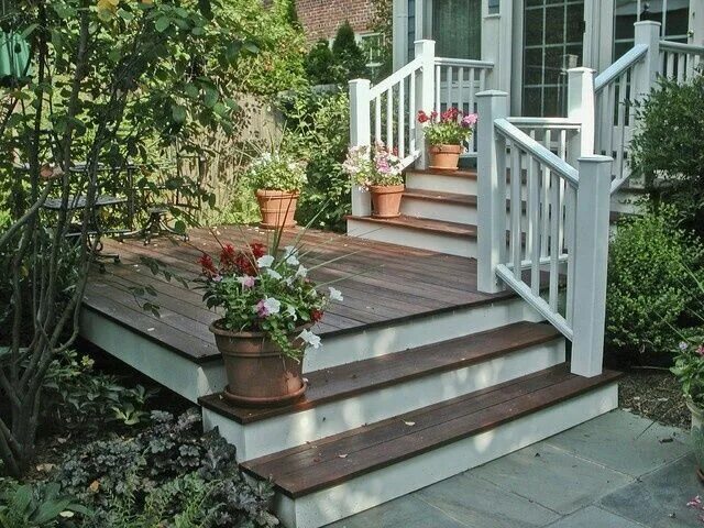 Лестница на террасу фото Deck colors, Front porch steps, Deck steps