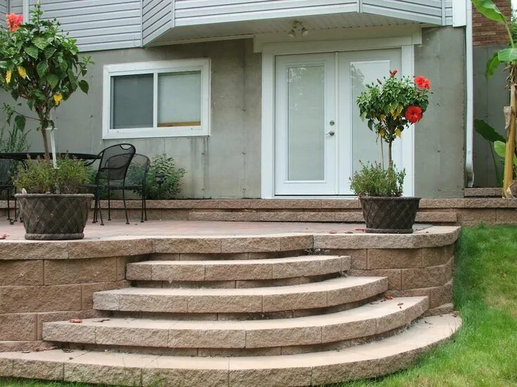 Лестница перед домом фото Retaining Wall Steps Album 1 Patio landscaping, Landscaping around patio, Patio 