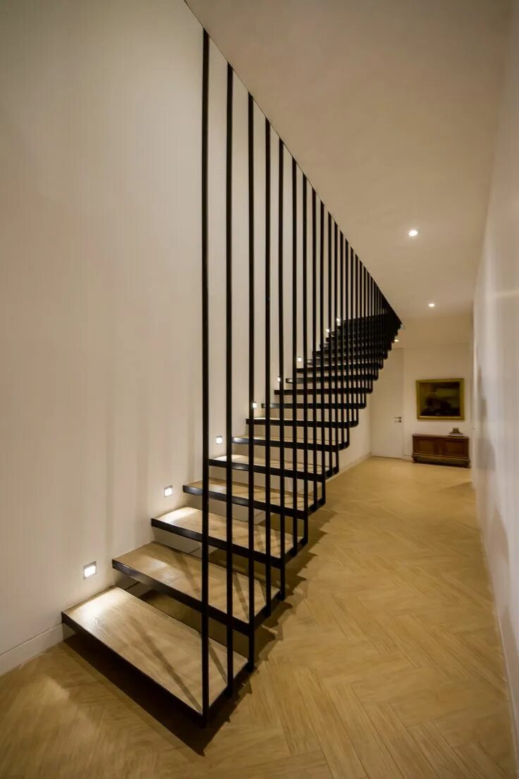 Лестница с перилами до потолка фото House LB4 Piura RIOFRIO ARQUITECTOS Archello Stairs design modern, Stairs design