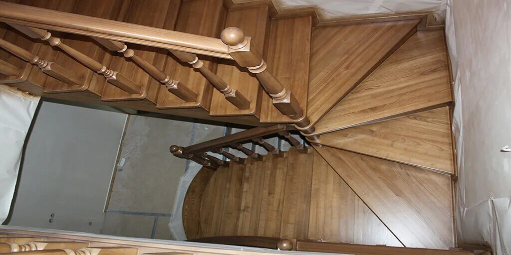 Лестница с поворотом 180 градусов фото Больше не работает: Stairs-M, лестницы и лестничные ограждения, Калуга, улица Дз