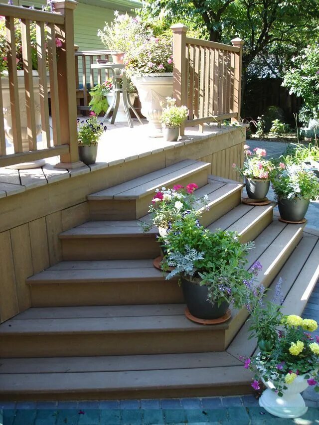 Лестница сделать на даче фото This big Deck Boxes will make your garden look accurate and grand. Built Ins. #n