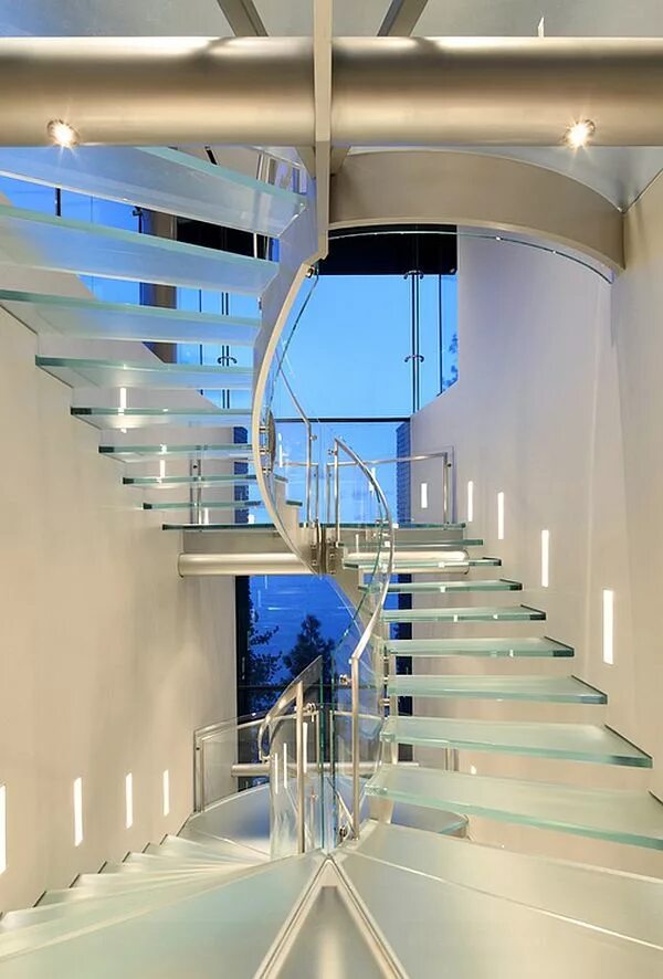 Лестница стекло фото Enthralling Glass Staircases That Add Sculptural Style To Your Home Glass stairs