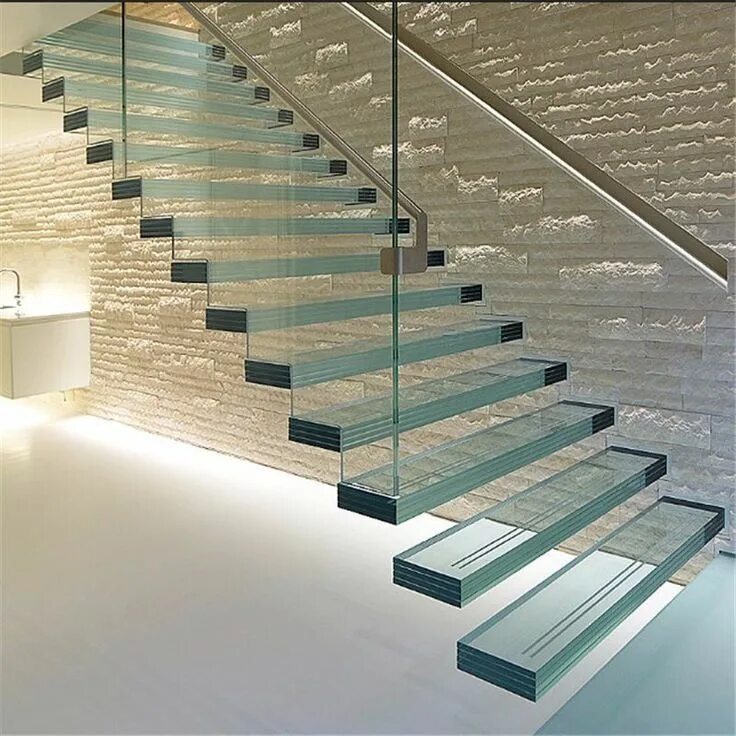 Лестница стекло фото glass stairs - Google Search Glass staircase, Glass stairs design, Modern stairc