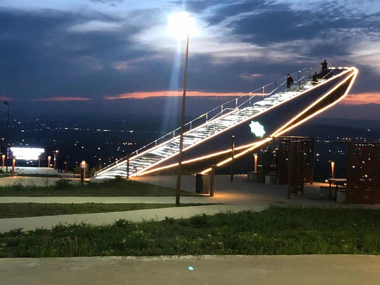 Лестница в небеса сочи фото observation's deck's Lestnitsa V Nebesa in specifics, Chechen Republic, Grozny, 