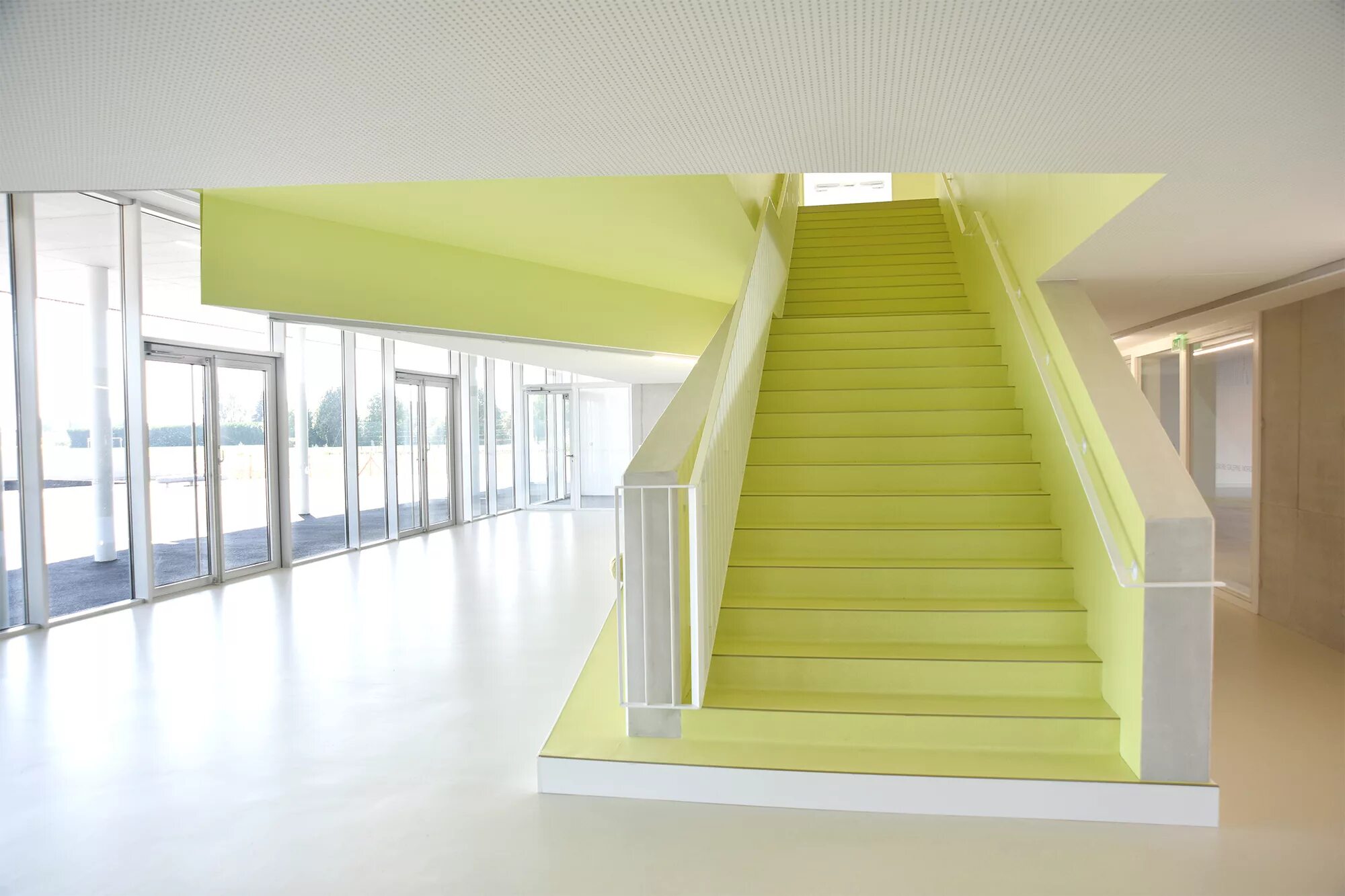 Лестница в школе фото Gallery of School Group in France / rhb architectes - 16