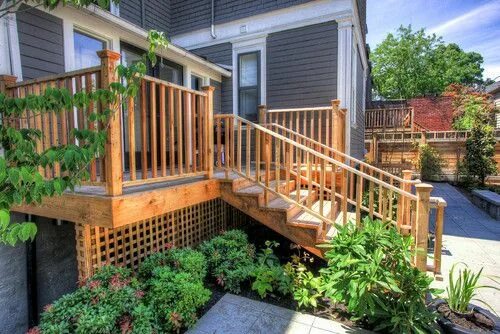 Лестница веранды фото 37 Beautiful Landscaping Ideas Around Deck Deck landscaping, Under deck landscap