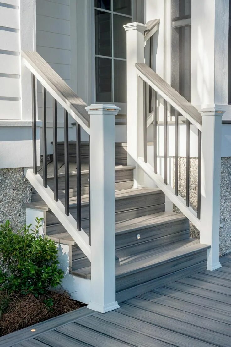 Лестница веранды фото Dreamy Deck Inspiration Patio deck designs, Dream deck, Trex stairs