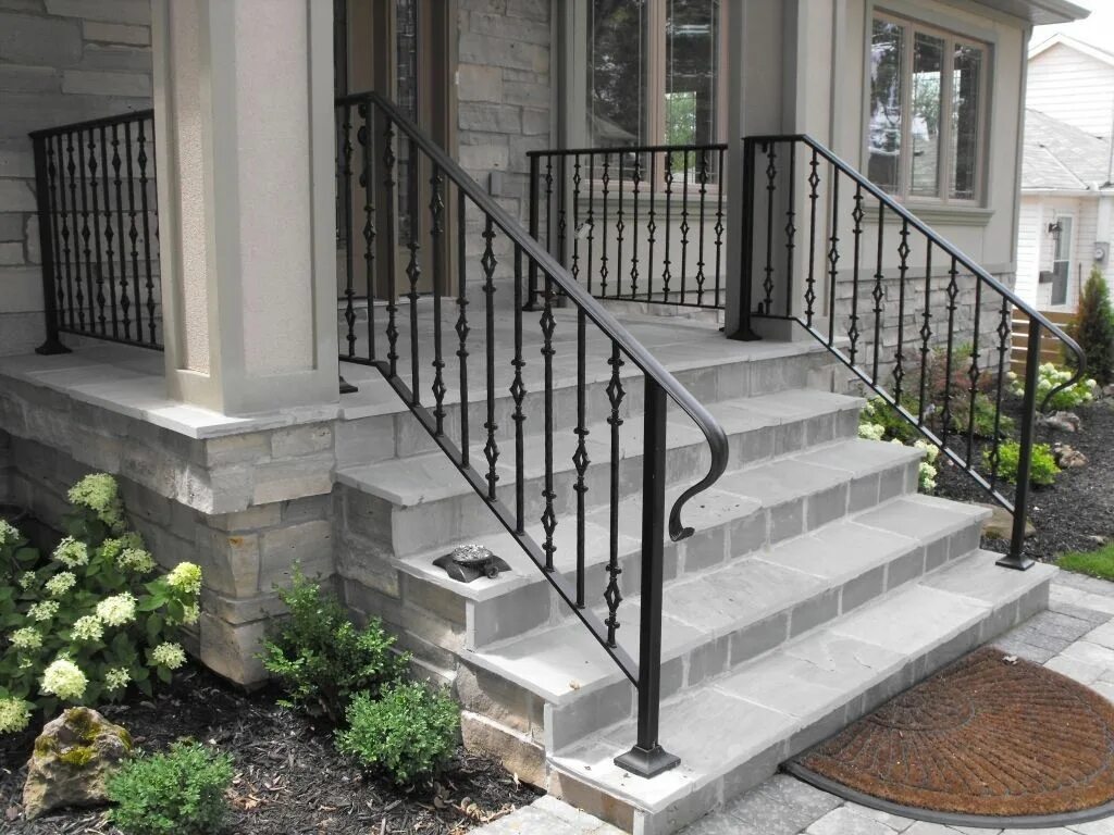 Лестница вход в частный дом фото Outdoor Stair Railing Ideas Wrought iron porch railings, Iron stair railing, Por