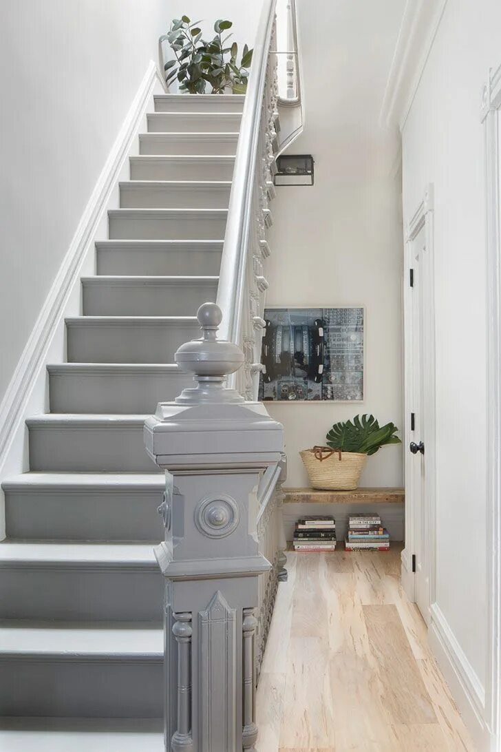 Лестницу покрасить в частном доме фото New York based designer Alison Jennison )◾ Photos ◾ Ideas ◾ Design Painted stair