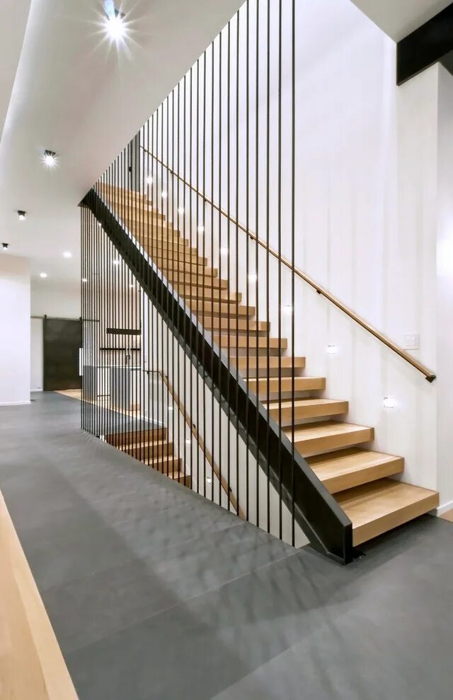 Лестницы без перил фото Bucktown Industrial Modern Stairs - Лофт - Лестница - Чикаго - от эксперта Lark 