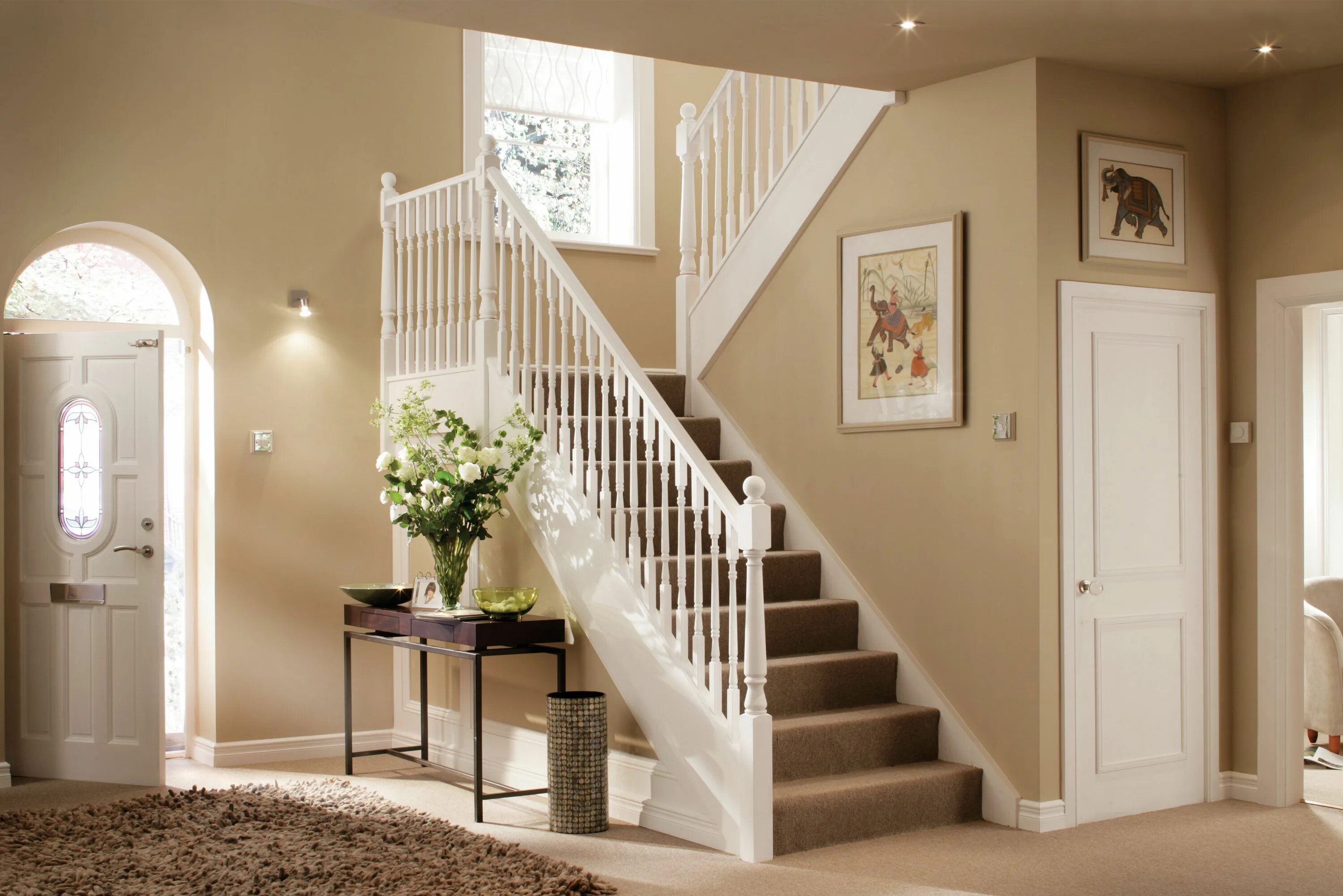 Лестницы двери в интерьере First impressions count - bringing your hallway to life Inspiration DIY at B&Q H