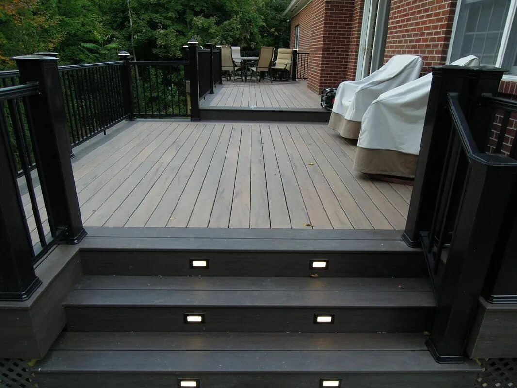 Лестницы из террасной доски фото #border #contrasting #steps