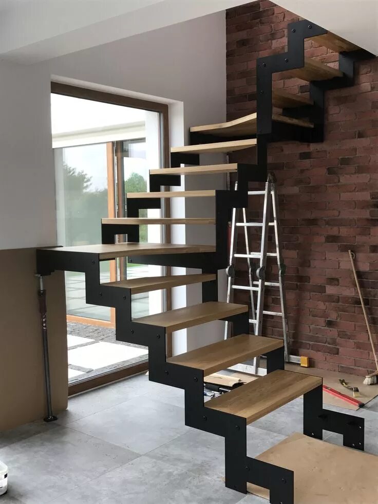 Лестницы на металлокаркасе фото в интерьере Schody Neolama - Rintal Staircase design, Staircase, Staircase decor