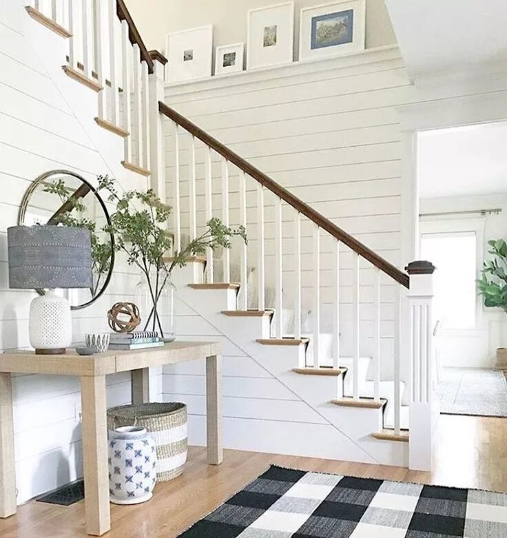 Лестницы в доме деревянные в интерьере 144 Likes, 13 Comments - 2 Doors Down Design (@2doorsdowndesign) on Instagram: "