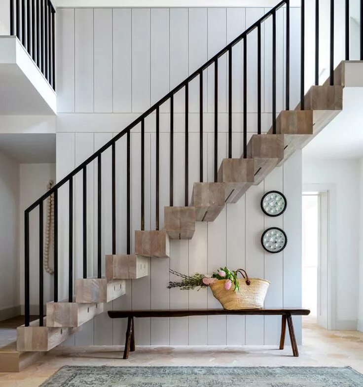 Лестницы в современном интерьере фото Nia Morris Studio is a busy design studio in the Cotswolds specialising in conte