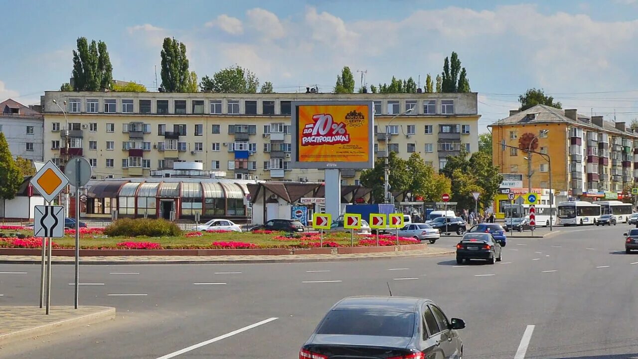 Летать площадь мира 1д липецк фото Светодиодный экран на площади Мира в Липецке * проекты LEDsi