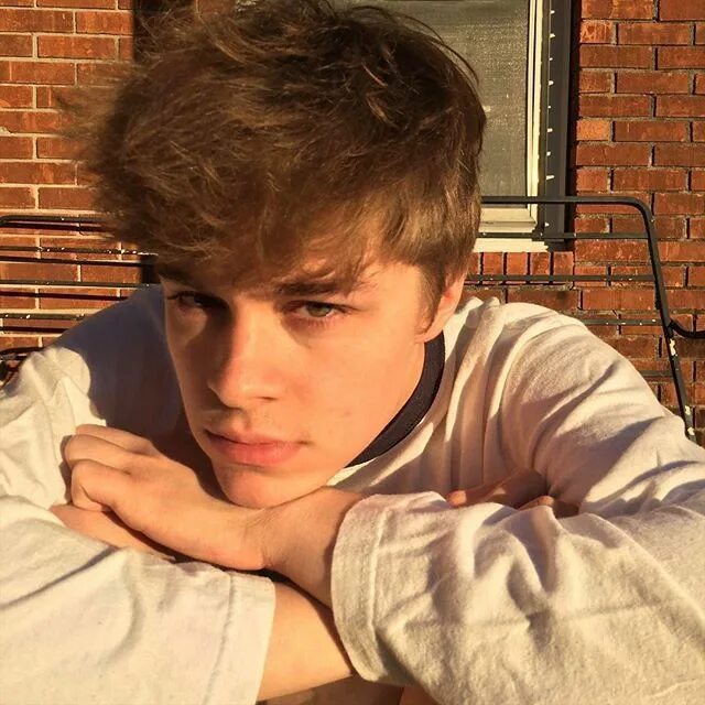 Летние фото пацанов ♡ pinterest // sadwhore ♡ Christian leave, Beautiful boys, Christian akridge