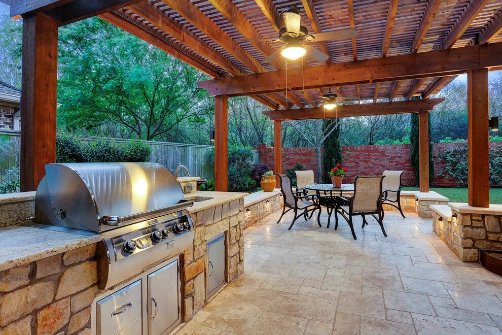 Летние кухни интерьер фото Outdoor Kitchen - Texas - Неоклассика - Дворик - Хьюстон - от эксперта Fire Magi