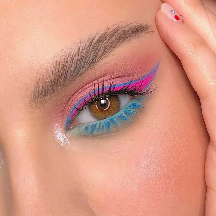 Летние макияжи глаз Pin by Ashton Alayne on Makes in 2020 No eyeliner makeup, Eye makeup, Big eyes m