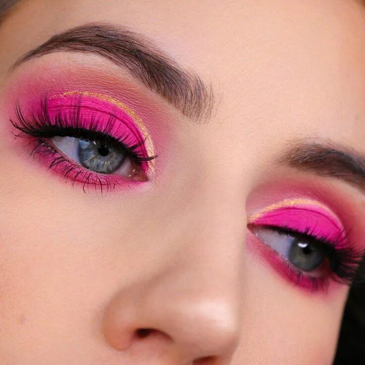 Летние макияжи глаз Read about face & eyebrow makeup #eyemakeupvideos Eye makeup, Crazy makeup, Colo