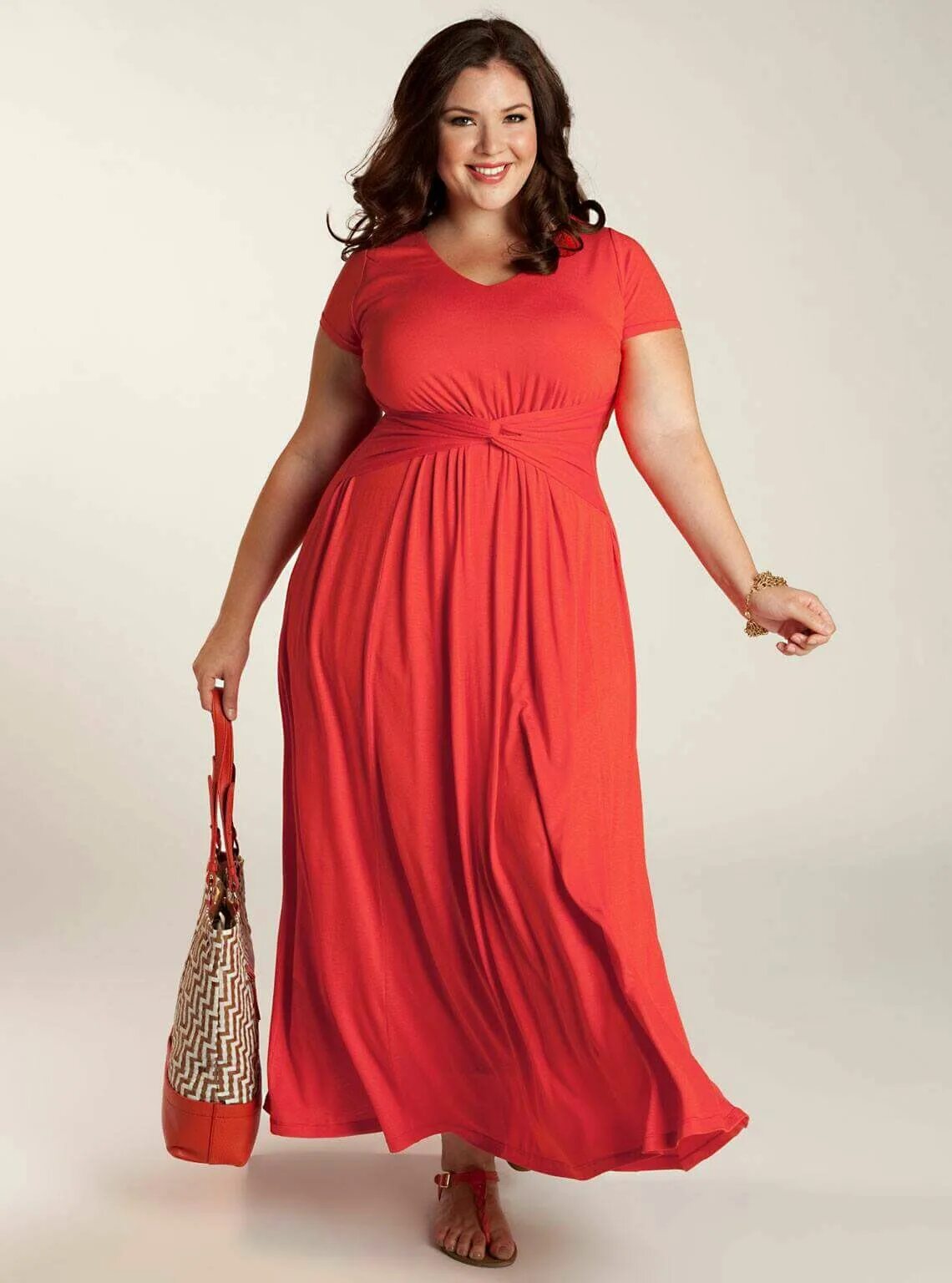 Летним платьем для полных женщин фото Pin by betiana gonzalez on Inspiración Plus size summer dresses, Long dress casu