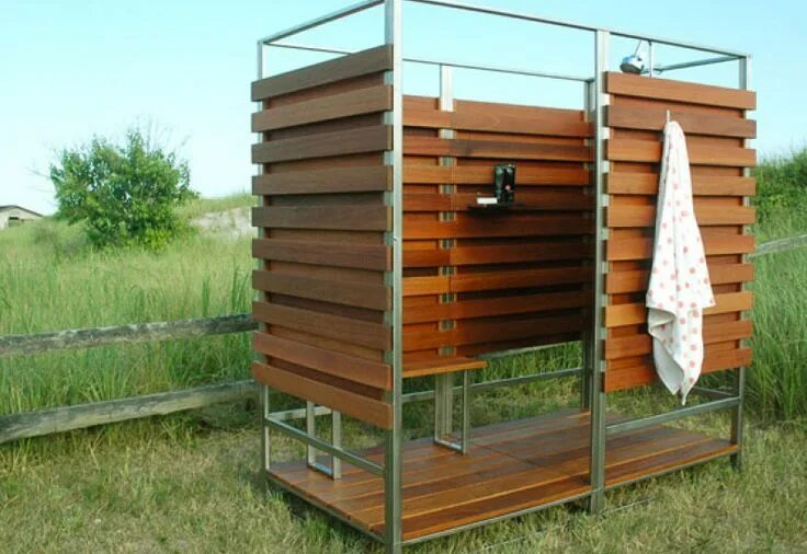 Летний душ на даче своими руками фото Outdoor shower enclosure, Outdoor shower, Outdoor bathrooms