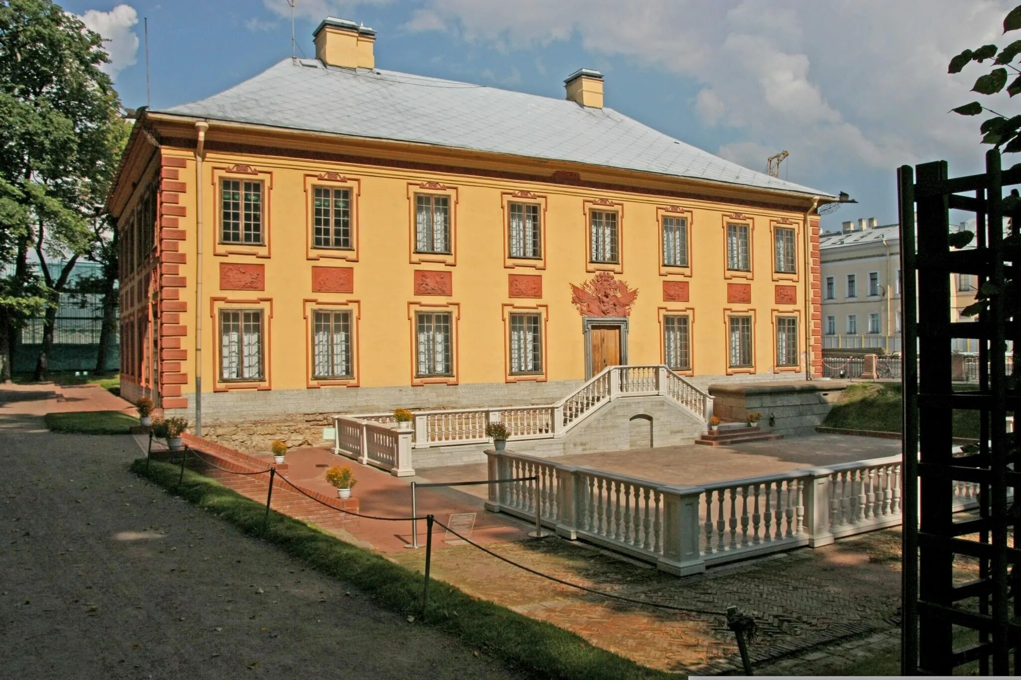 Летний дворец петра 1 фото Summer Garden of Peter the Great Gardens of Russian Museum