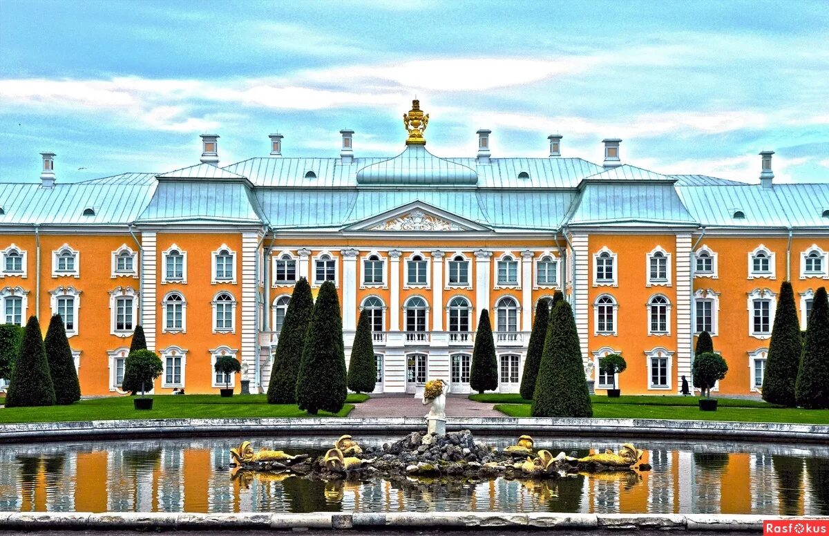 Летний дворец в петергофе фото Фото: Большой дворец Петергоф. Фотограф Евгений Востокин. Пейзаж. Фотосайт Расфо