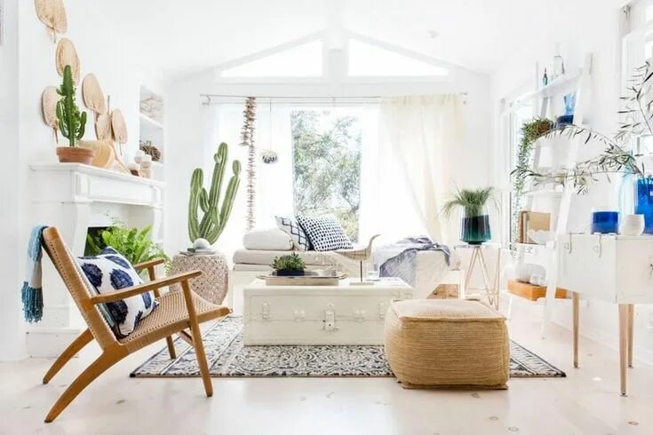 Летний интерьер комнаты When it’s about the interior of the home, plants look the best when they are pla